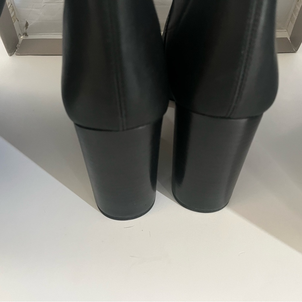 Francosarto L-Kolette black knee high boot size 10M
